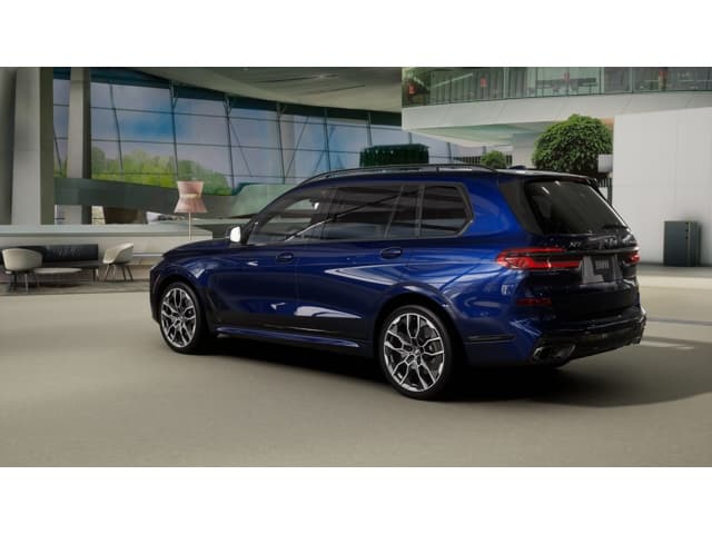 2027 BMW X7 photo 2