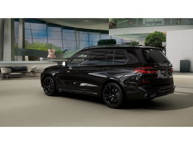 2027 BMW X7 photo 2