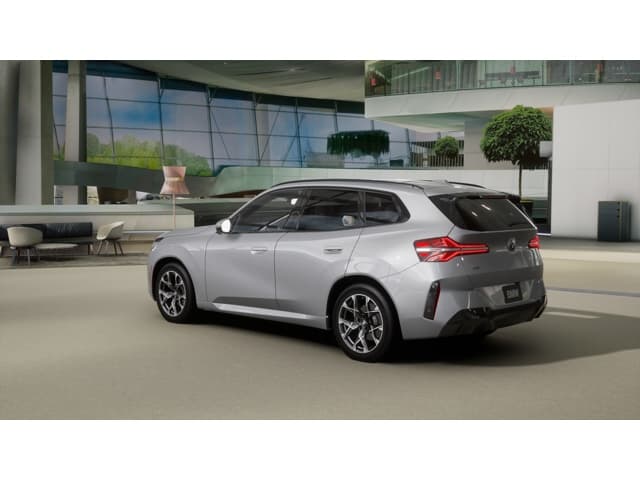 2026 BMW X3 photo 2