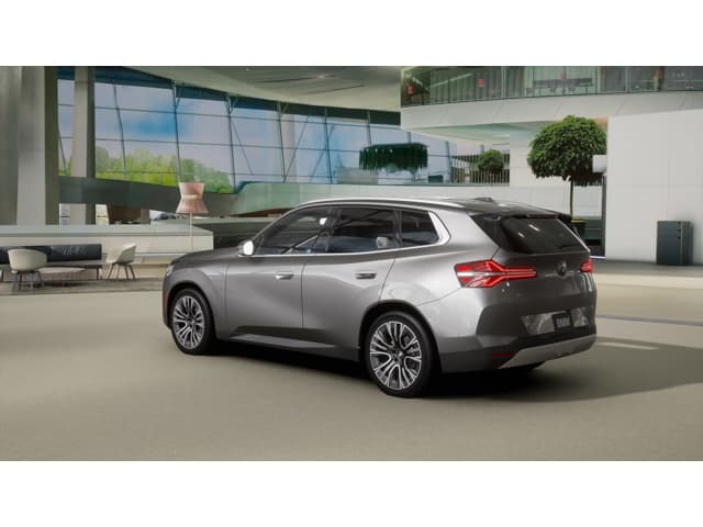 2026 BMW X3 photo 2