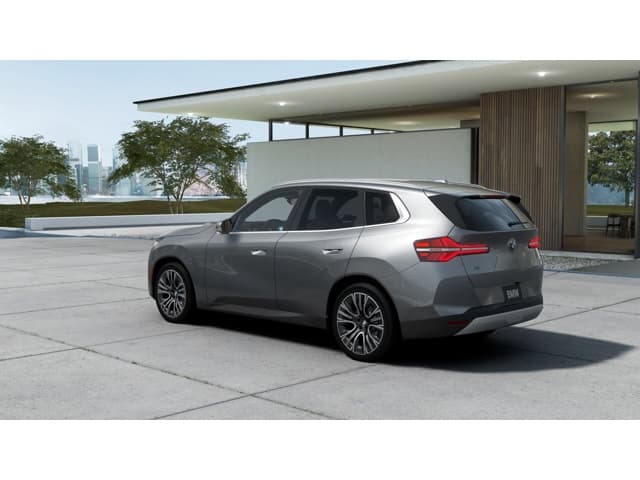2026 BMW X3 photo 2