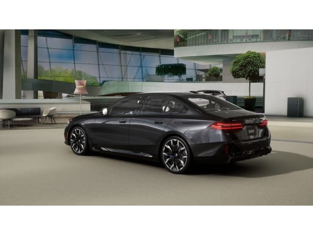 2027 BMW 5 photo 2