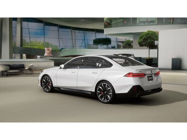 2027 BMW 5 photo 2