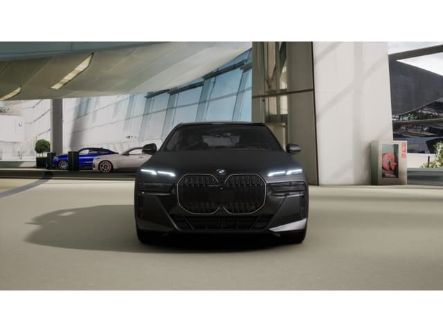 2026 BMW 7 photo 3