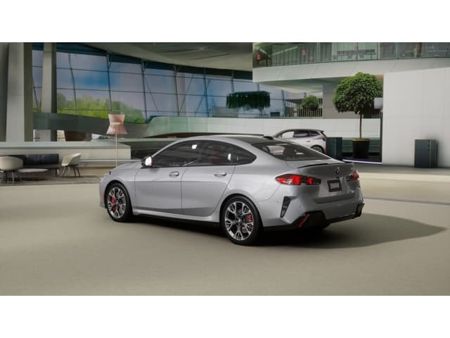 2026 BMW 2 photo 2