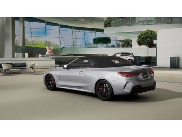 2027 BMW 4 photo 2