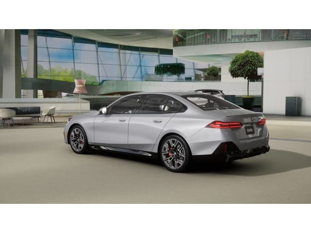 2027 BMW 5 photo 2