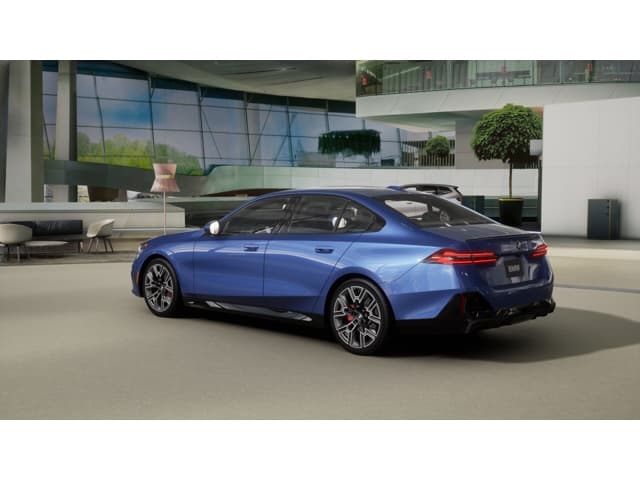 2027 BMW 5 photo 2