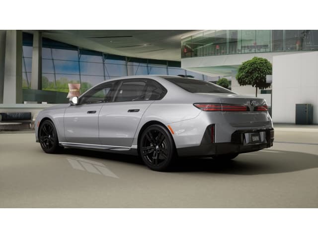 2027 BMW 7 photo 2