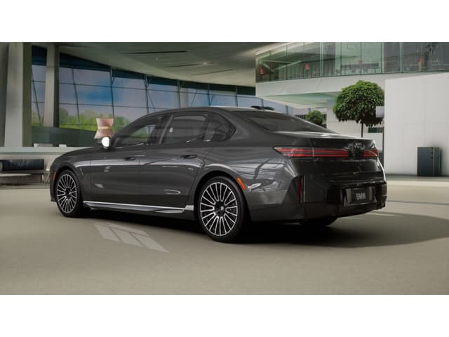 2027 BMW 7 photo 2