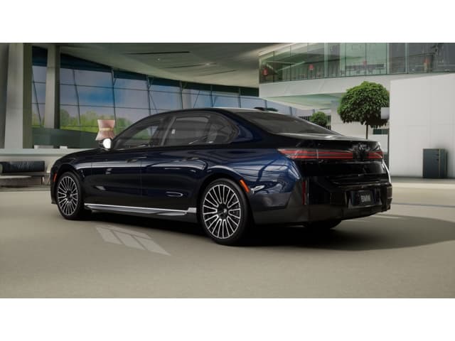 2027 BMW 7 photo 2