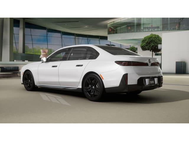 2027 BMW 7 photo 2