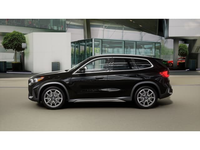 2027 BMW X1 photo 4
