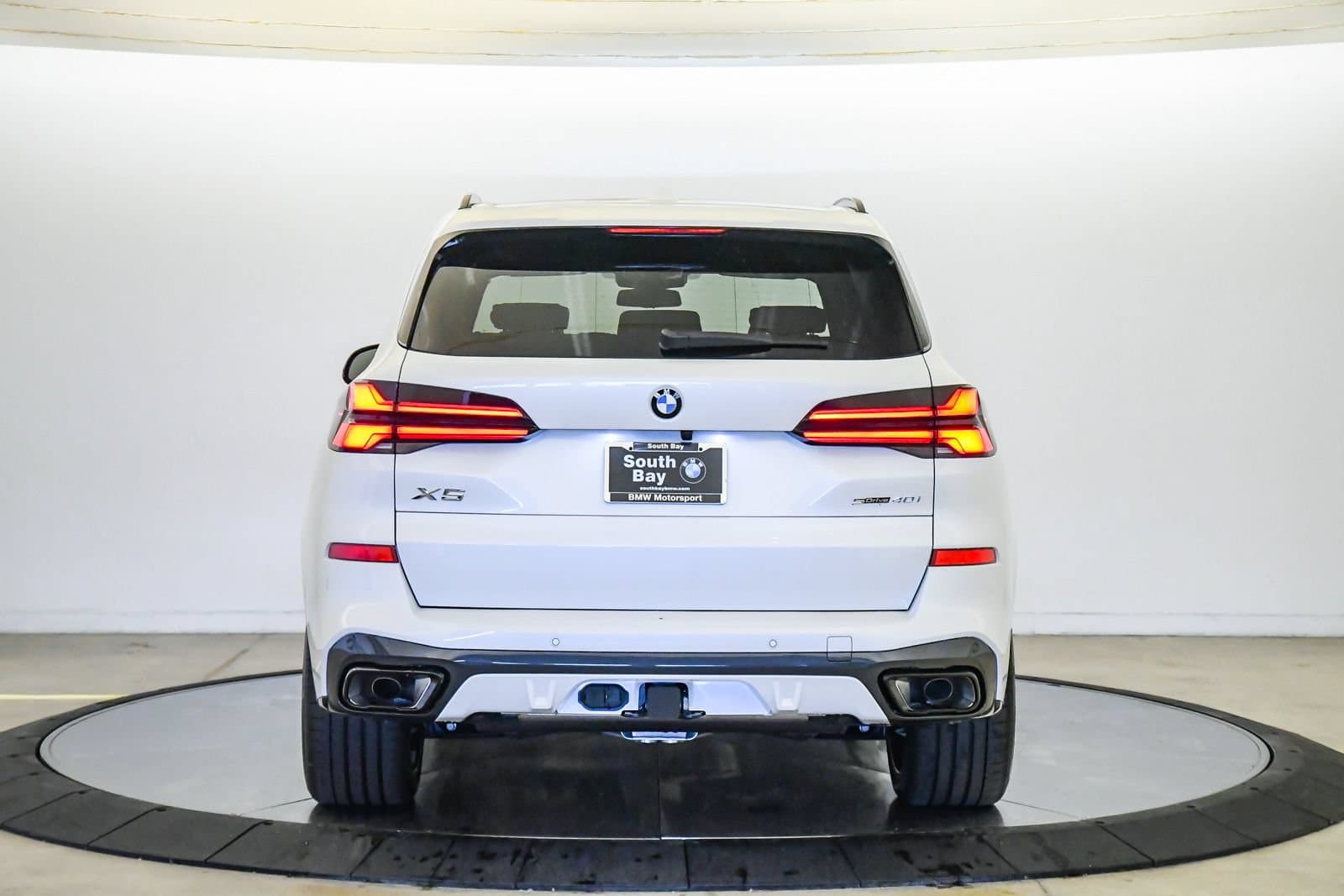 2026 BMW X5 photo 3