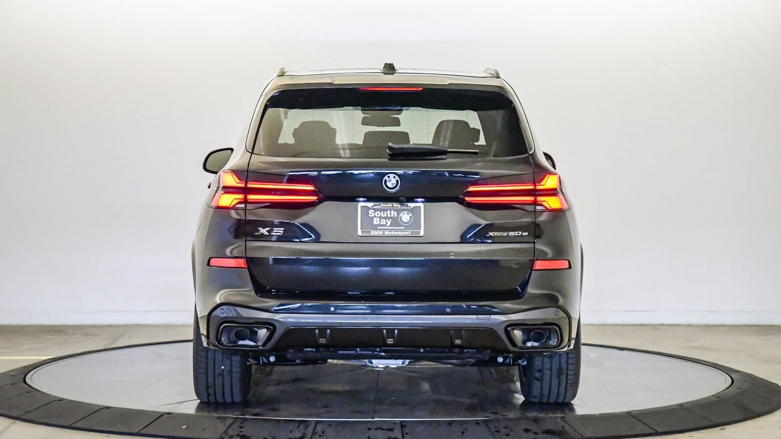 2026 BMW X5 photo 3