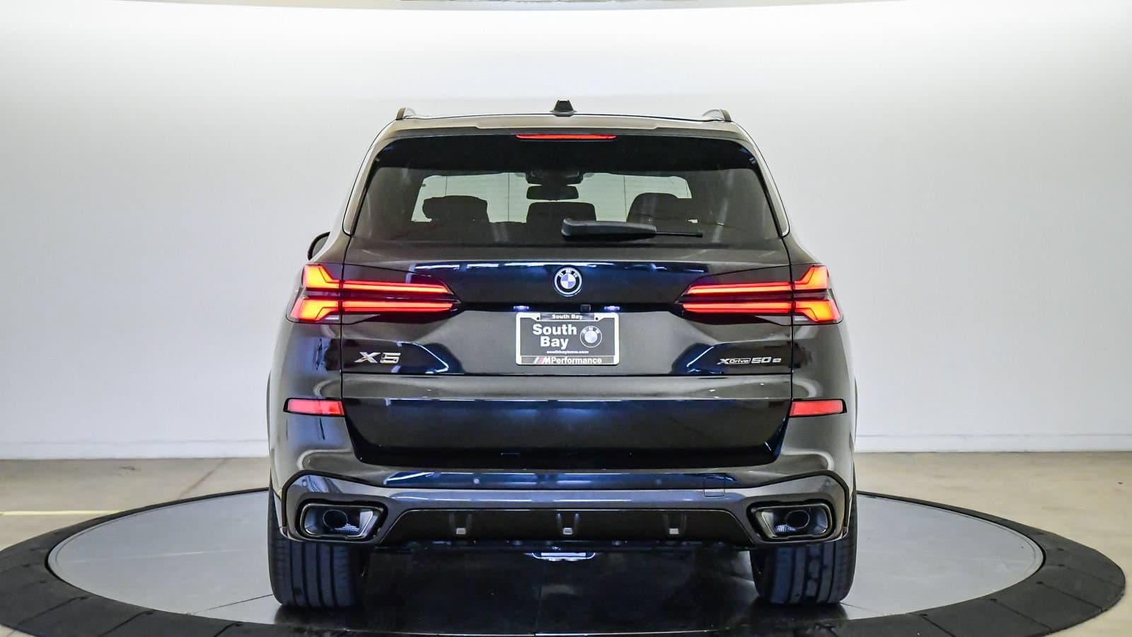 2026 BMW X5 photo 3