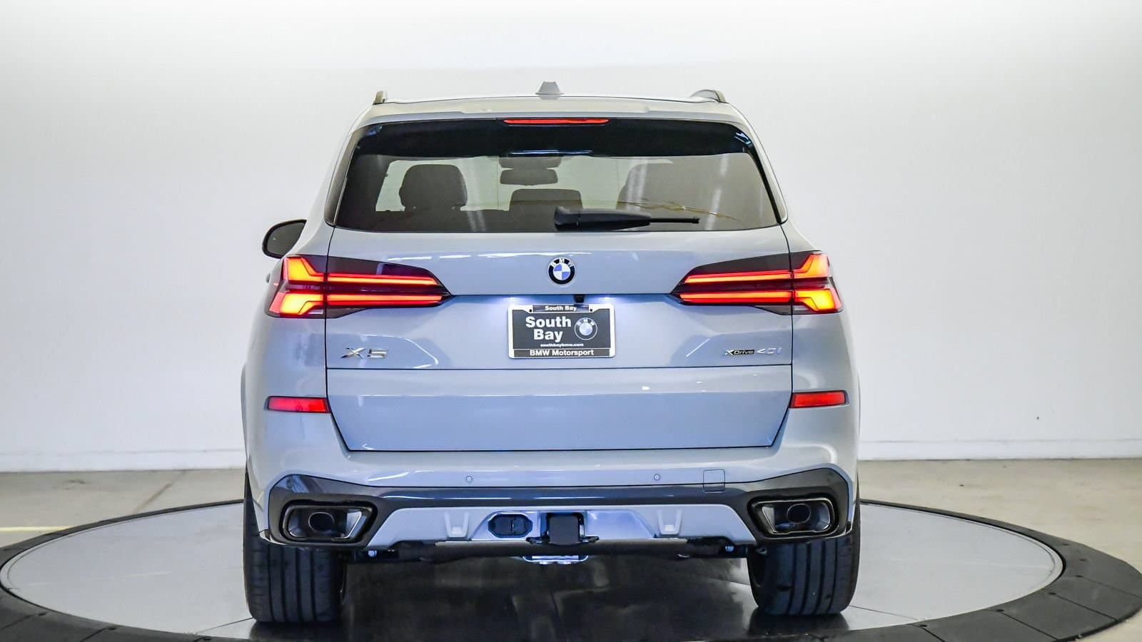 2026 BMW X5 photo 3