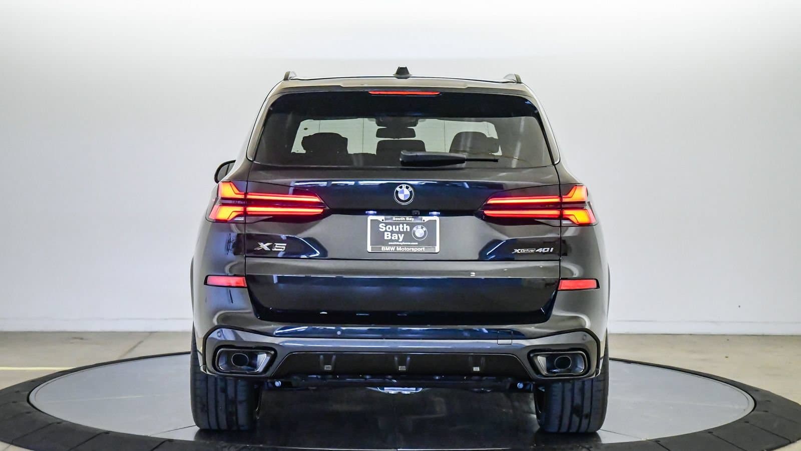 2026 BMW X5 photo 3