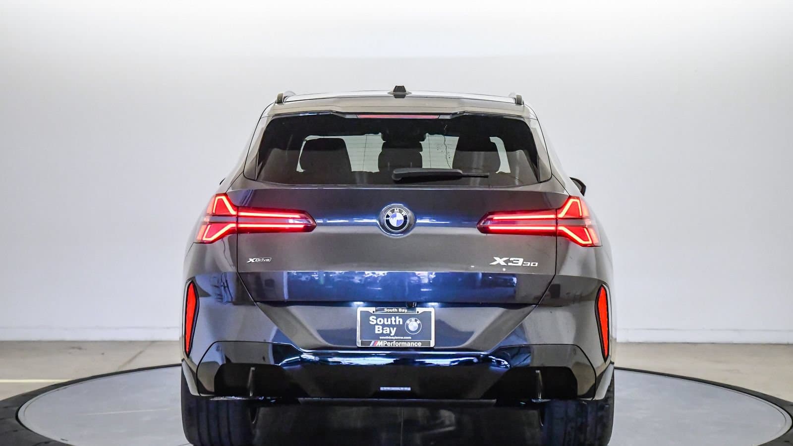 2026 BMW X3 photo 3