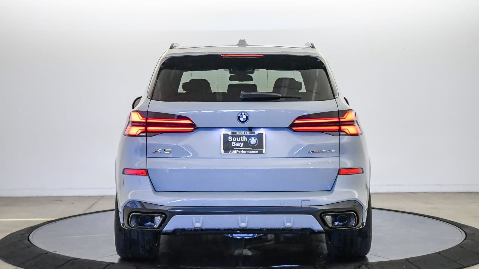 2026 BMW X5 photo 3