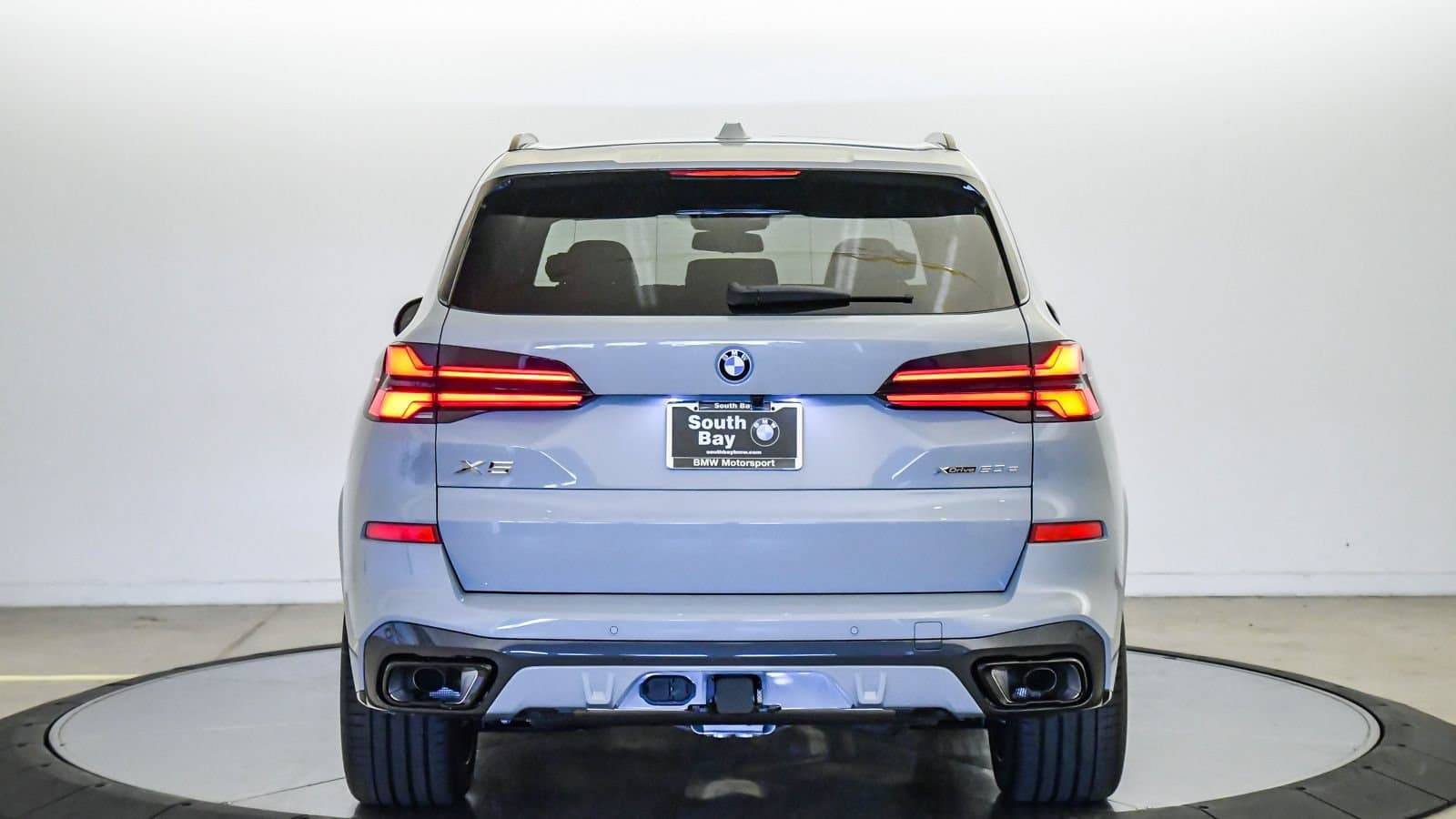 2026 BMW X5 photo 3