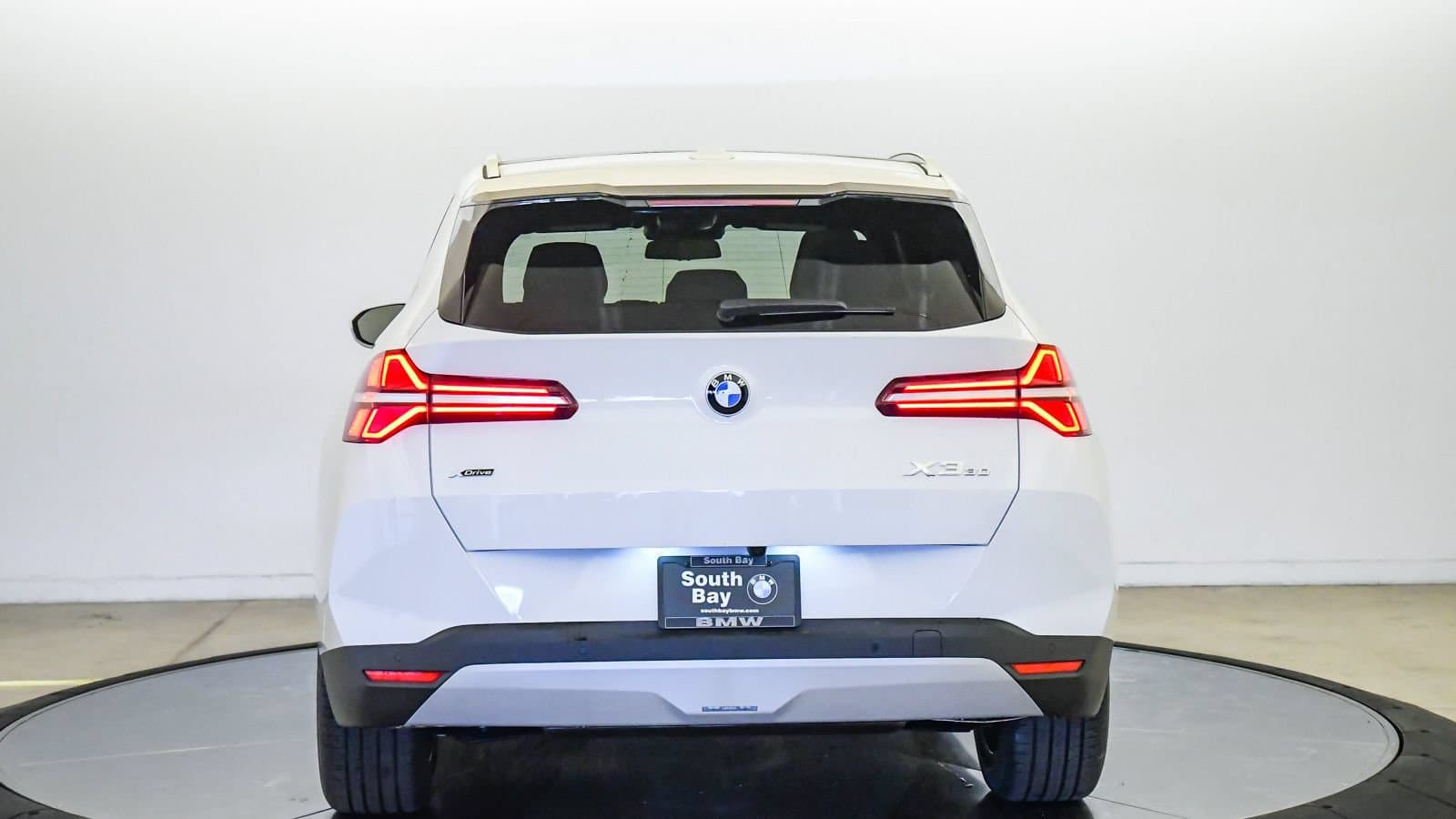 2026 BMW X3 photo 3