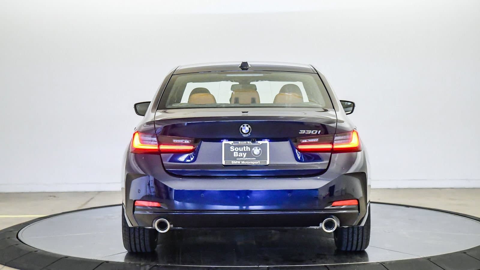 2026 BMW 3 photo 3