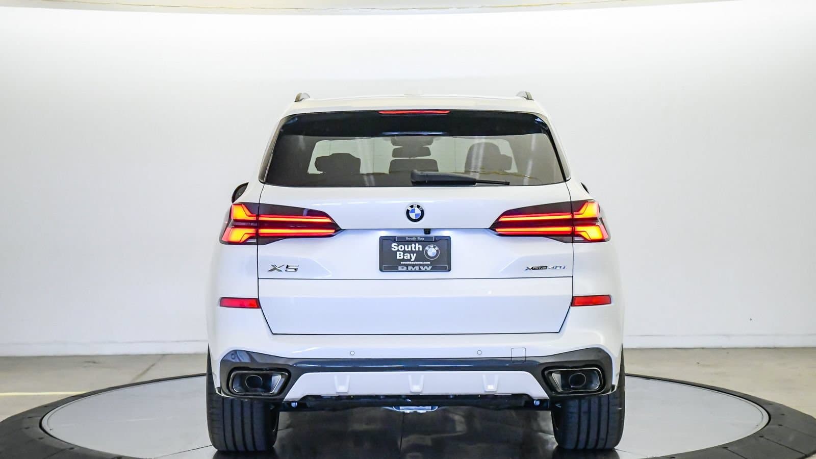 2026 BMW X5 photo 3