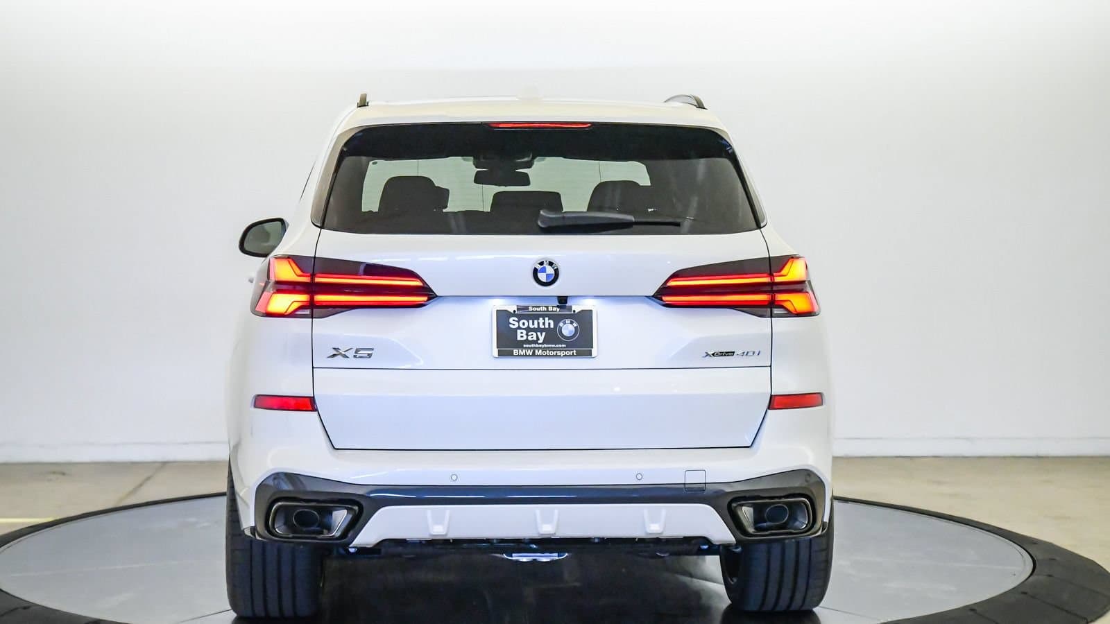 2026 BMW X5 photo 3