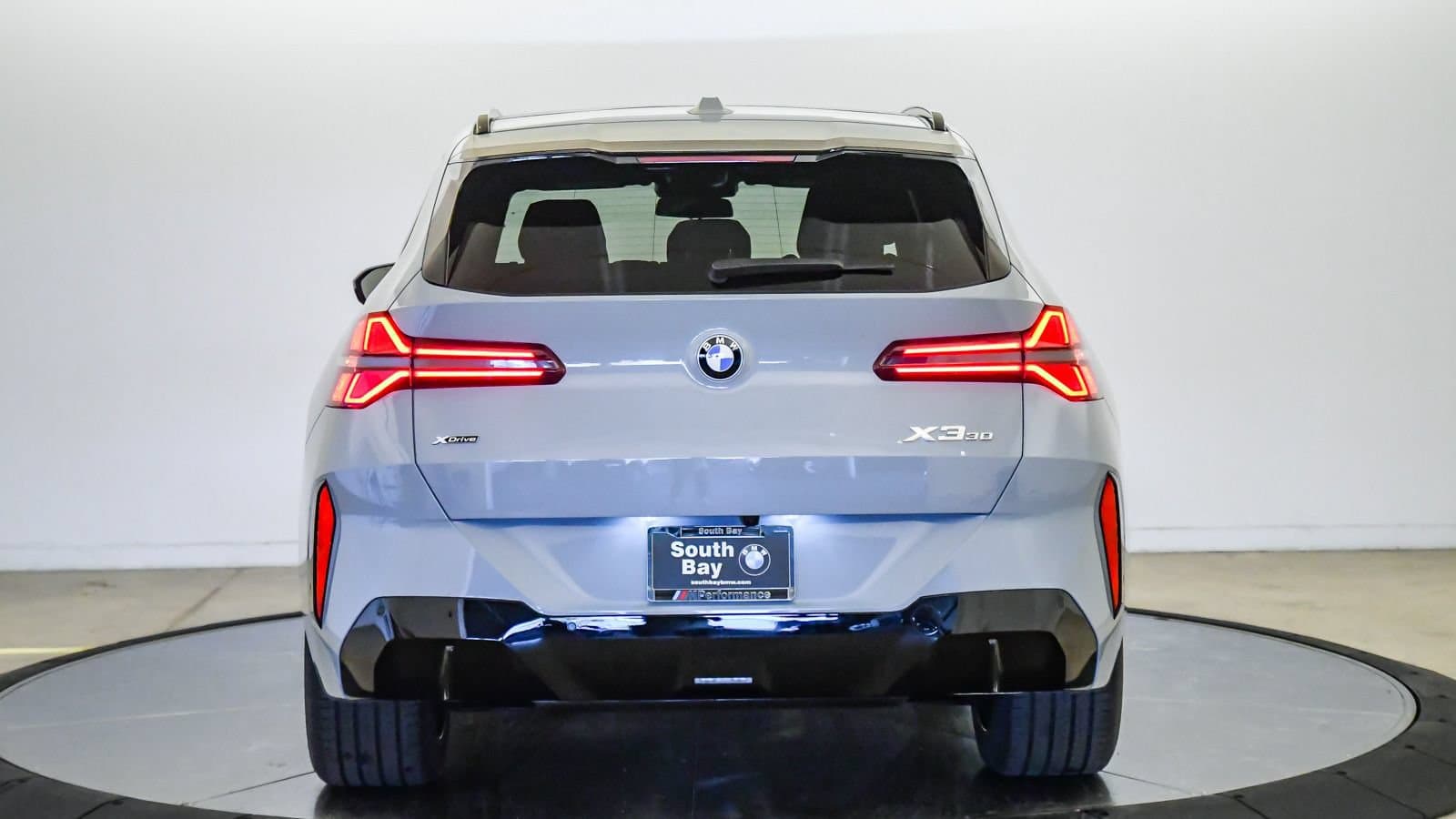 2026 BMW X3 photo 3