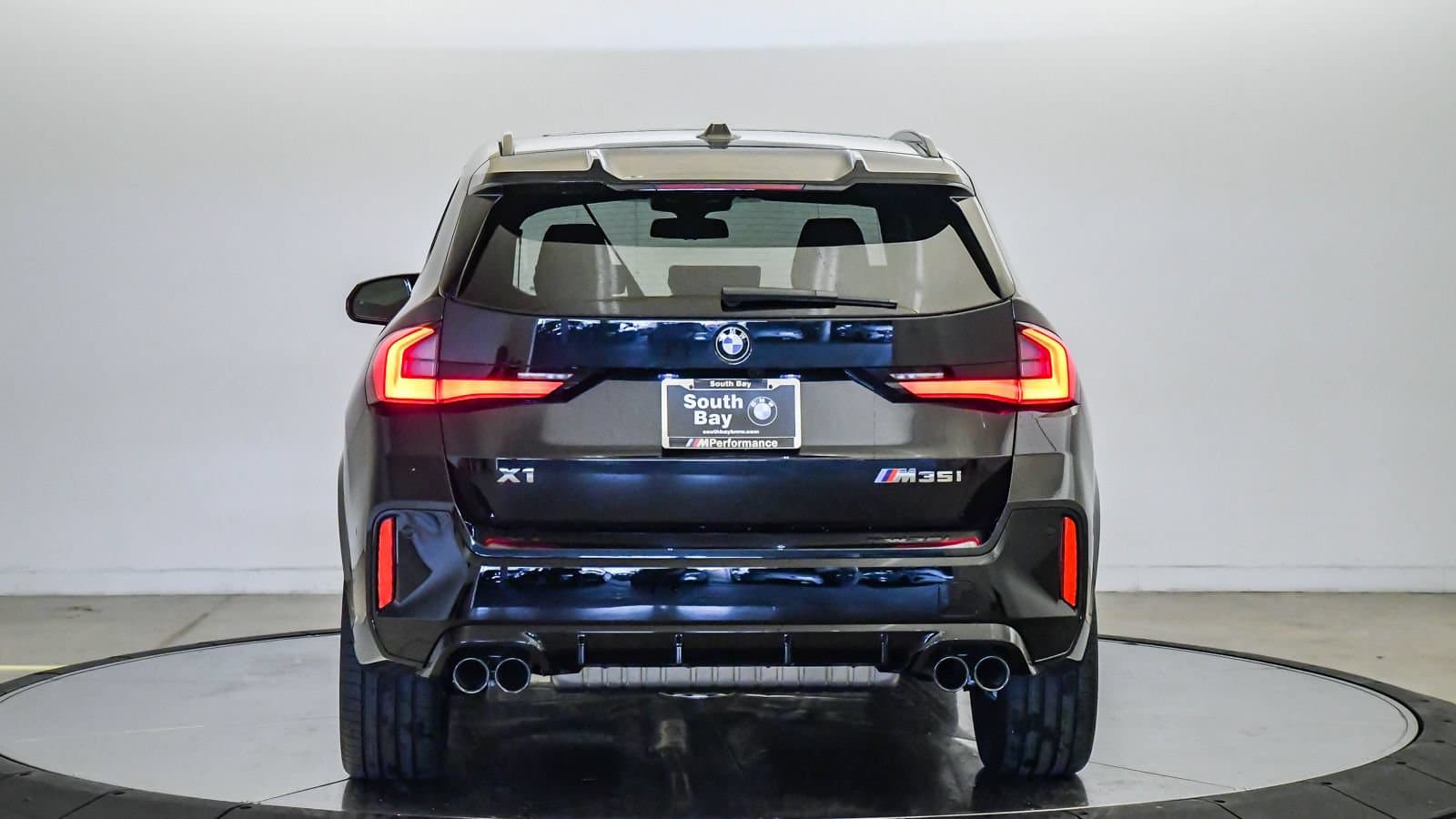 2026 BMW X1 photo 3