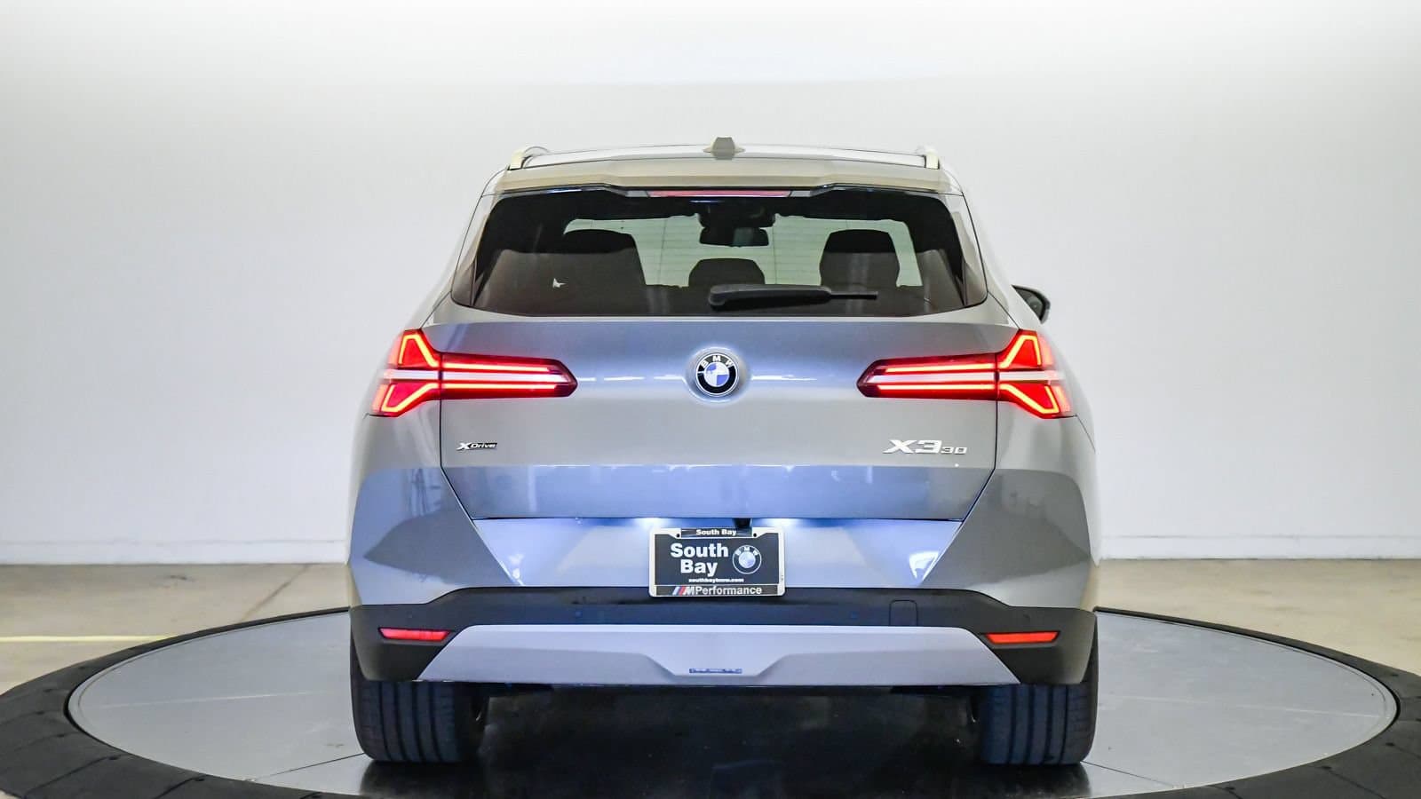 2026 BMW X3 photo 3