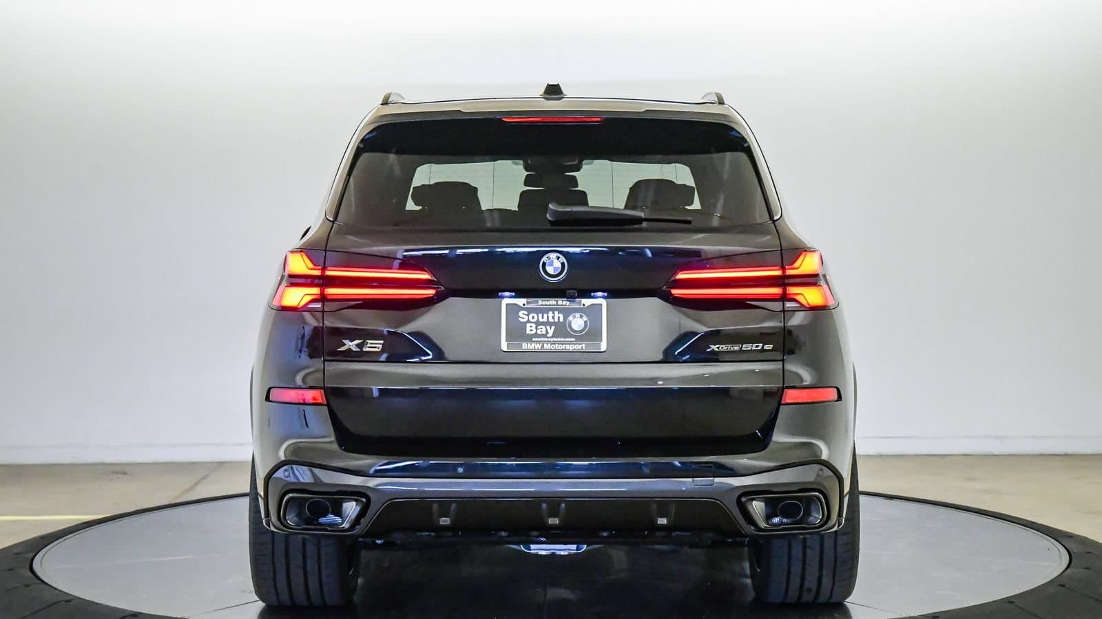 2026 BMW X5 photo 3