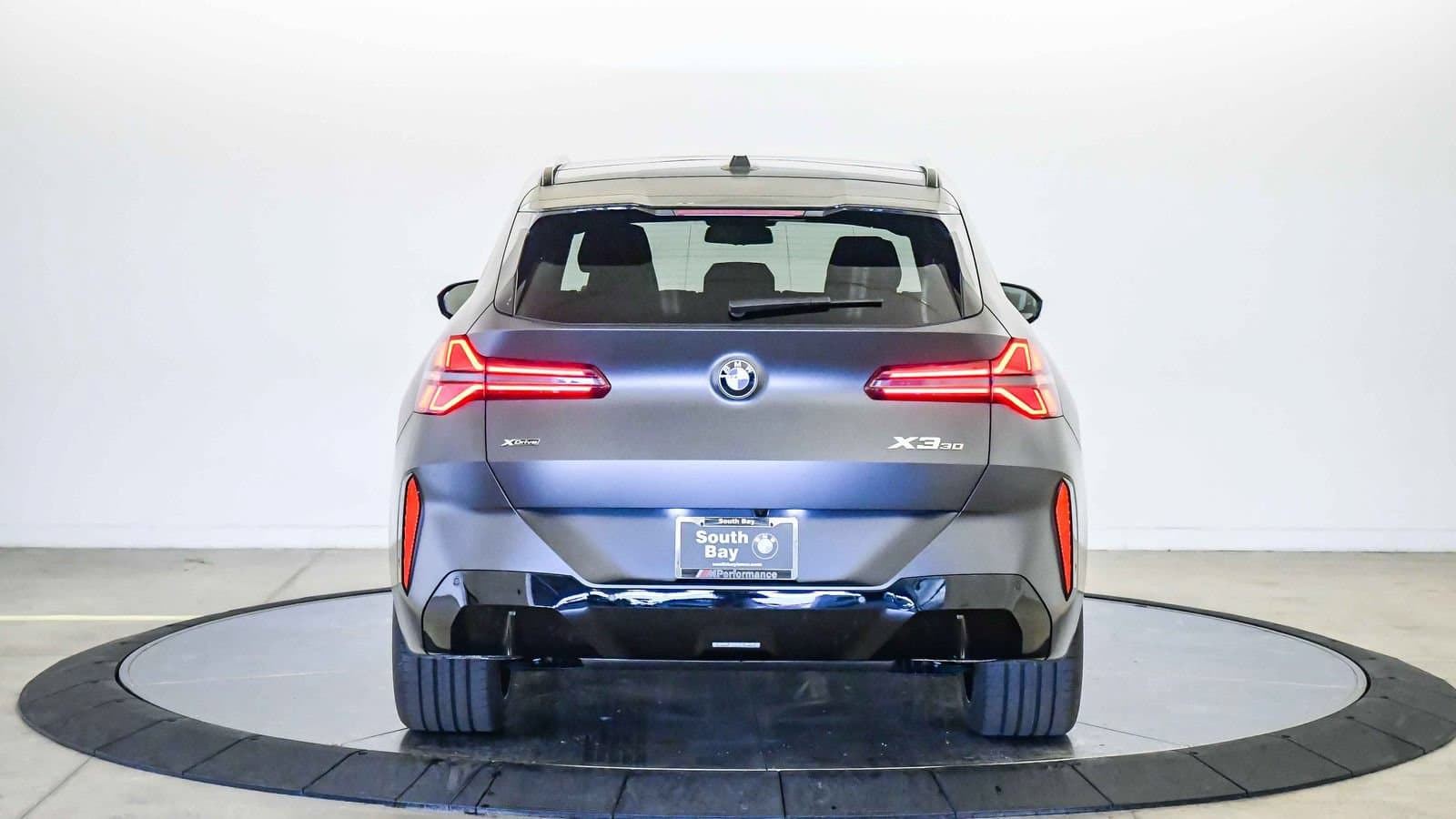 2026 BMW X3 photo 3