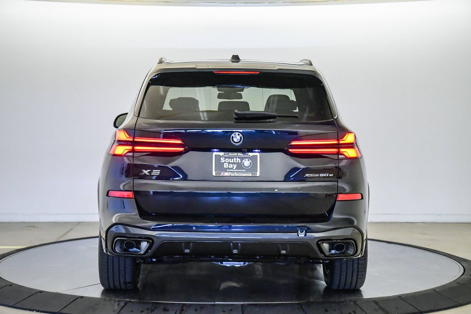 2026 BMW X5 photo 3