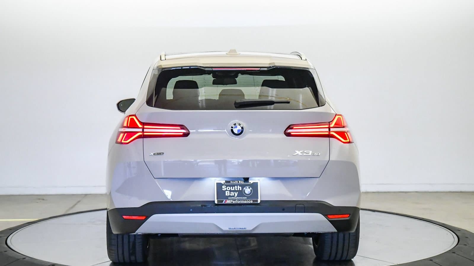 2026 BMW X3 photo 3
