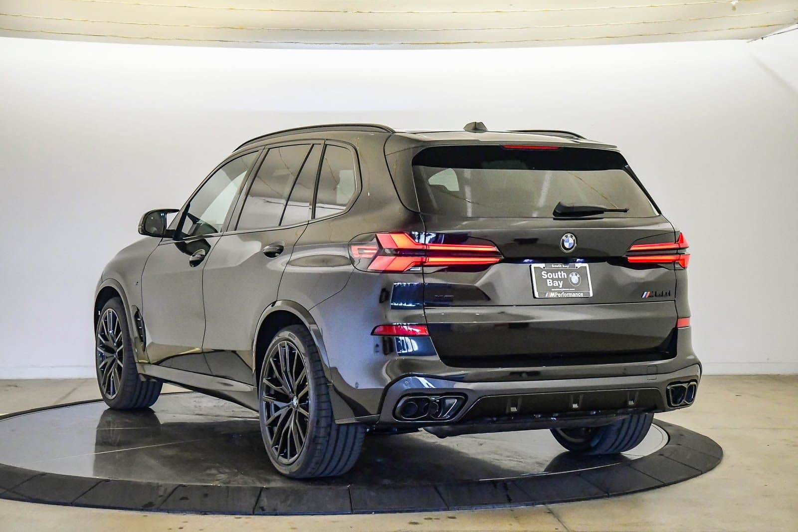 2026 BMW X5 photo 2