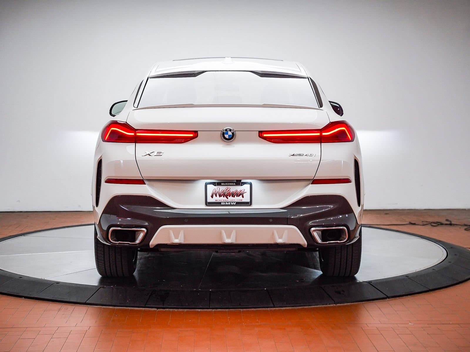 2024 BMW X6 photo 3