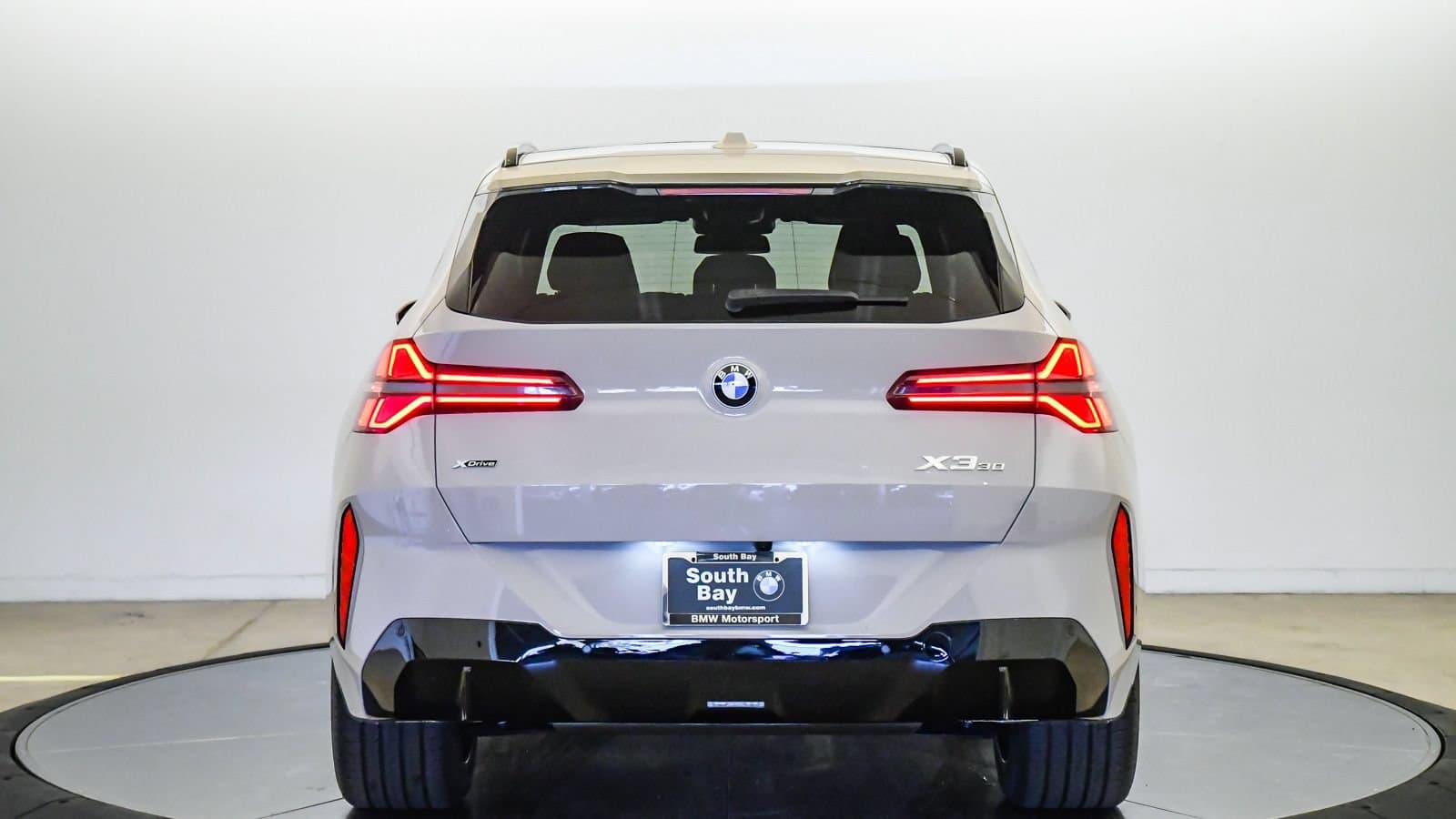 2026 BMW X3 photo 3