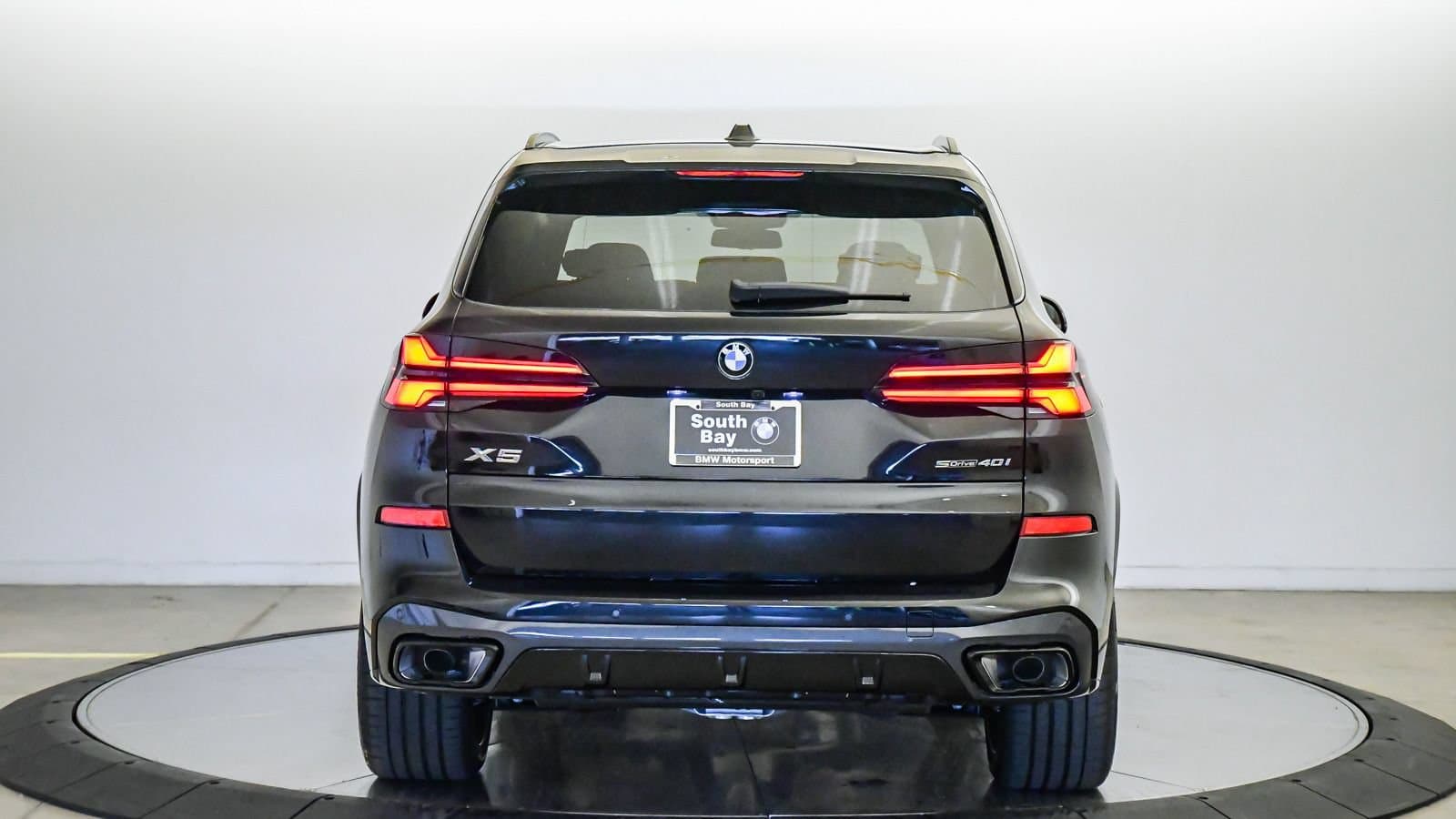 2026 BMW X5 photo 3