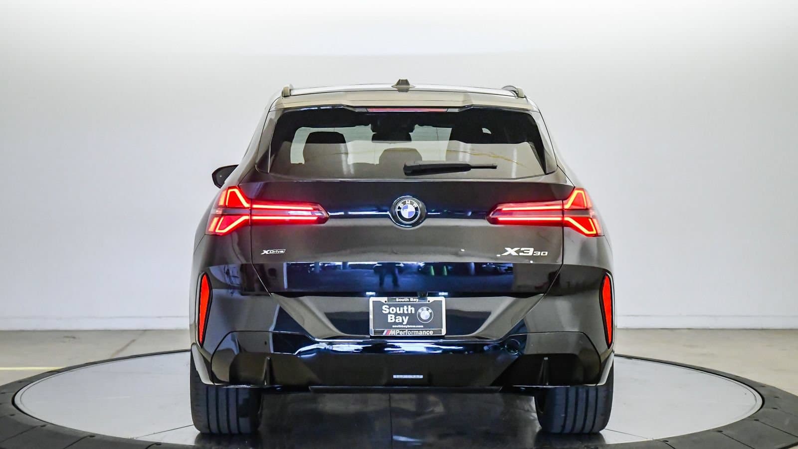 2026 BMW X3 photo 3