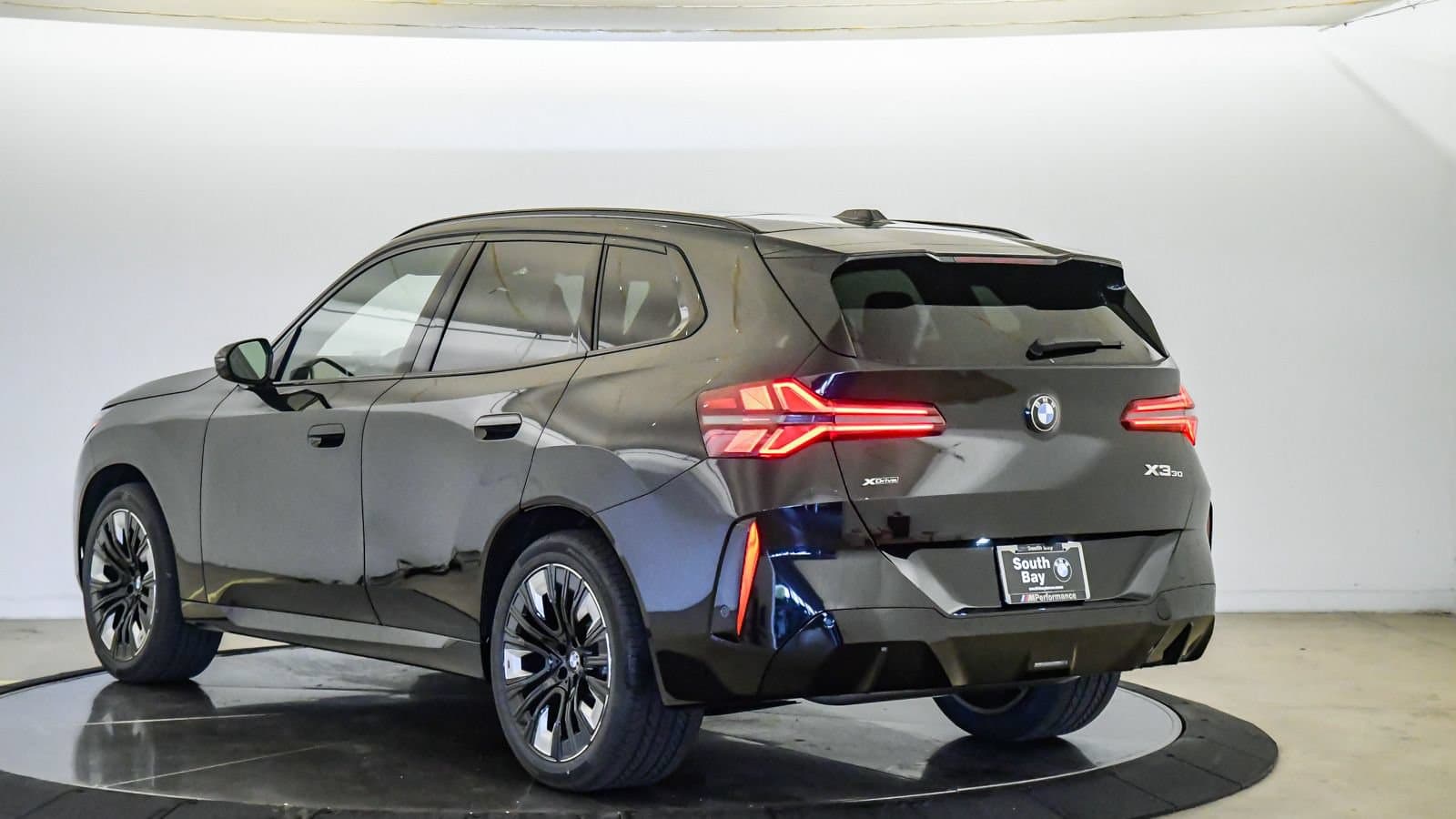 2026 BMW X3 photo 2