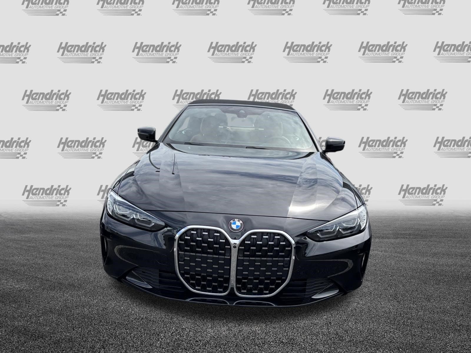 2024 BMW 4 photo 2