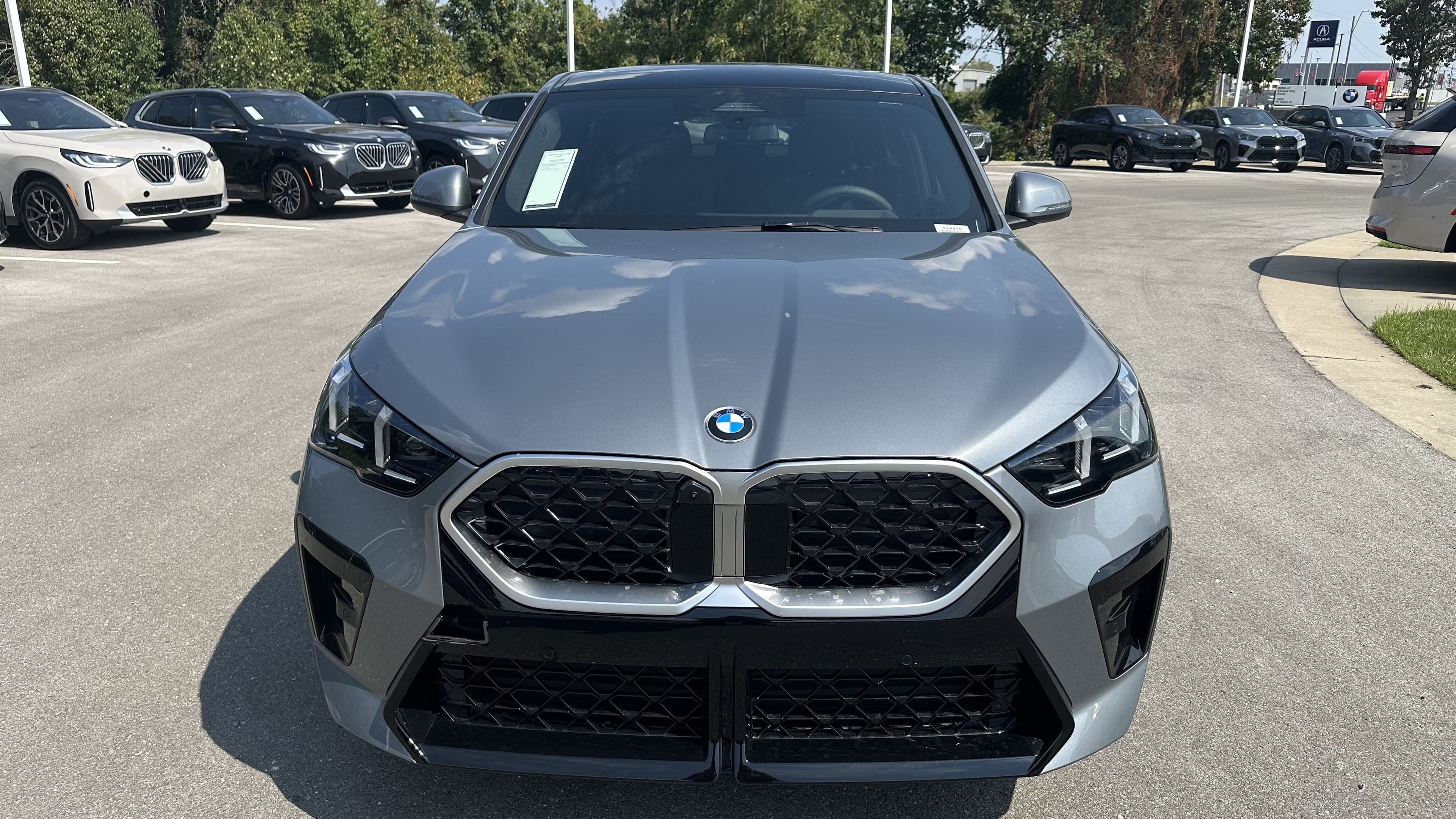 2026 BMW X2 photo 2