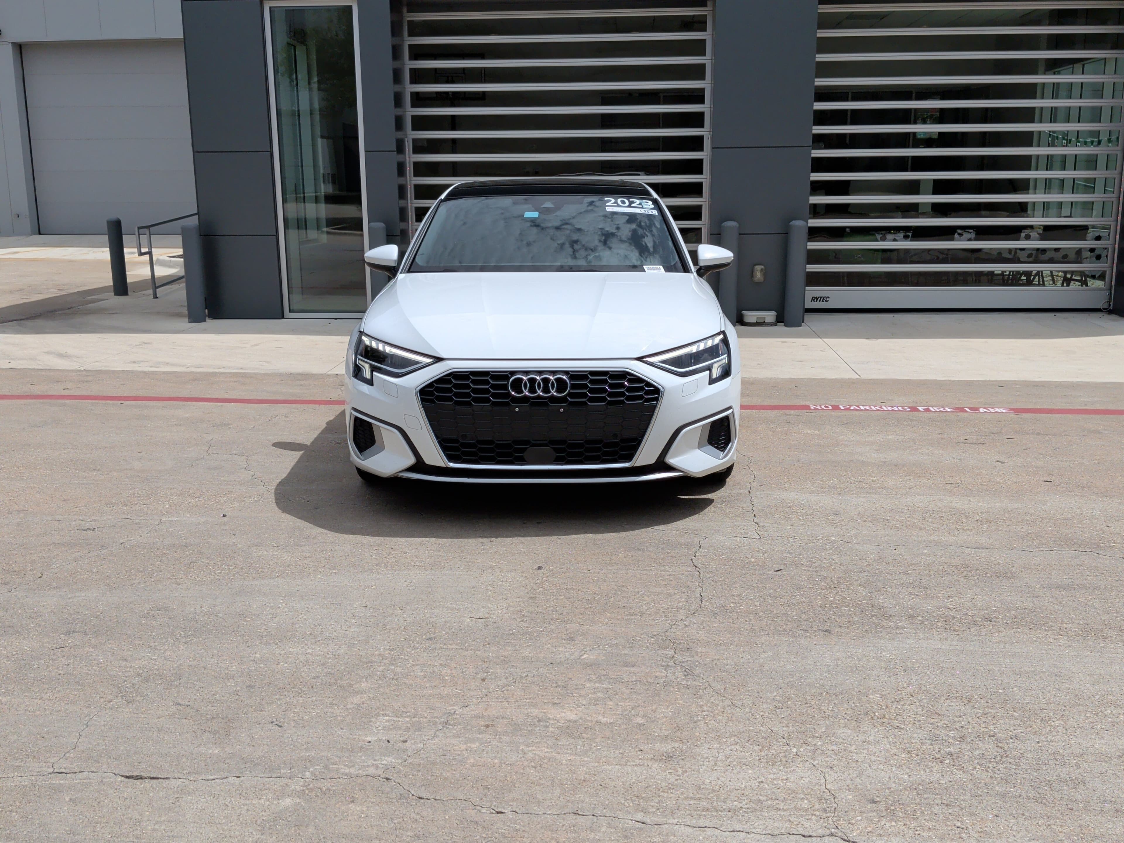 2023 Audi A3 photo 2