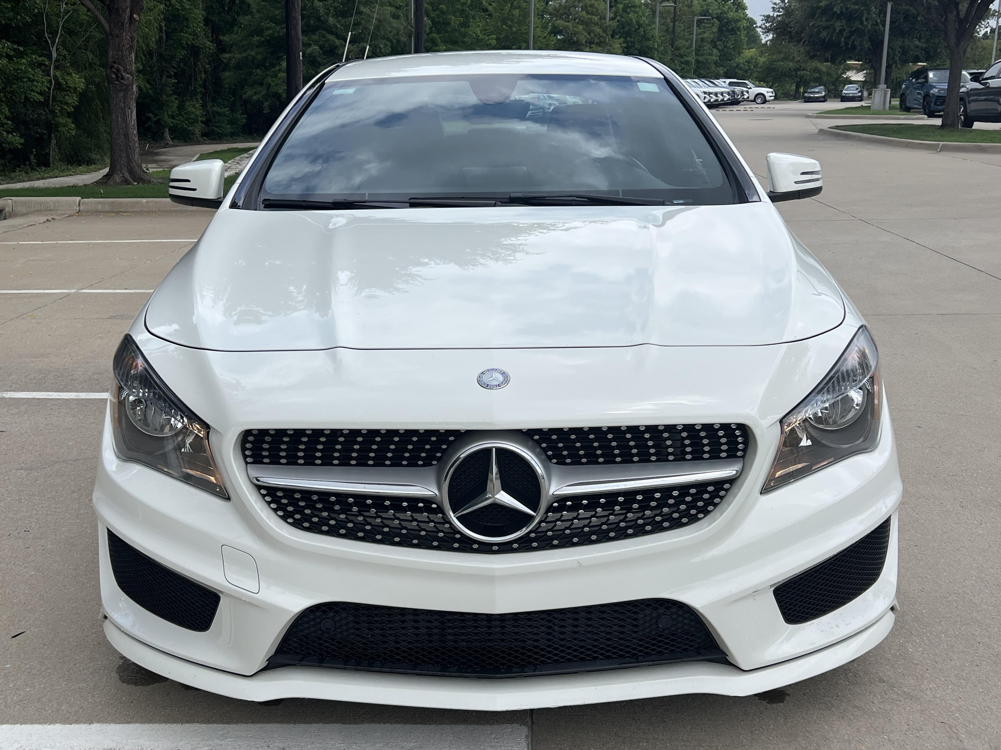 2016 Mercedes-Benz CLA photo 2