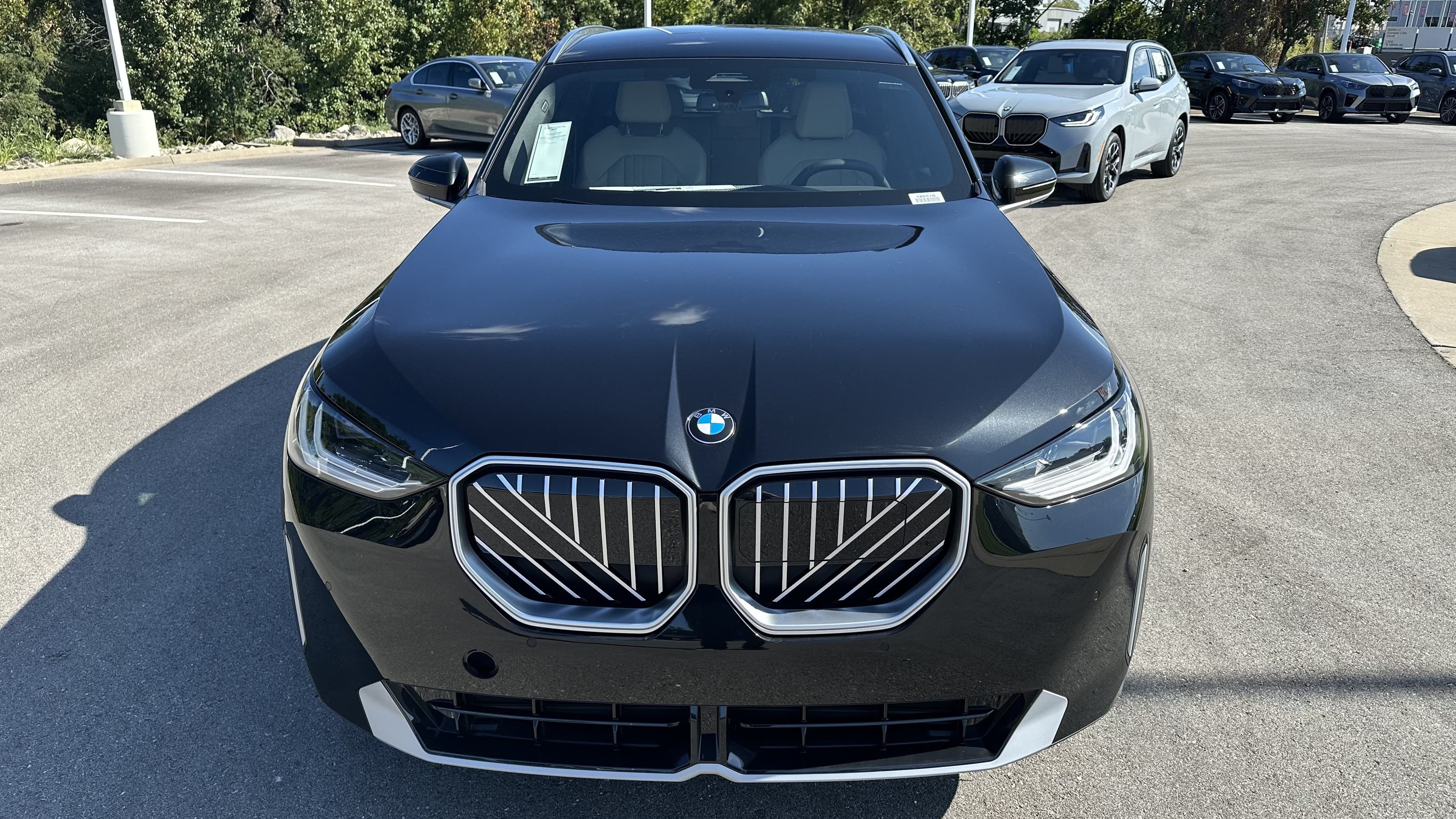 2026 BMW X3 photo 2
