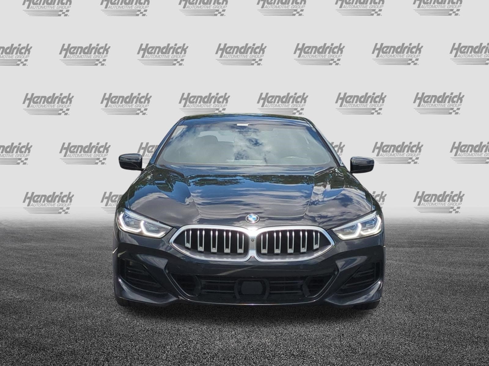 2024 BMW 8 photo 2