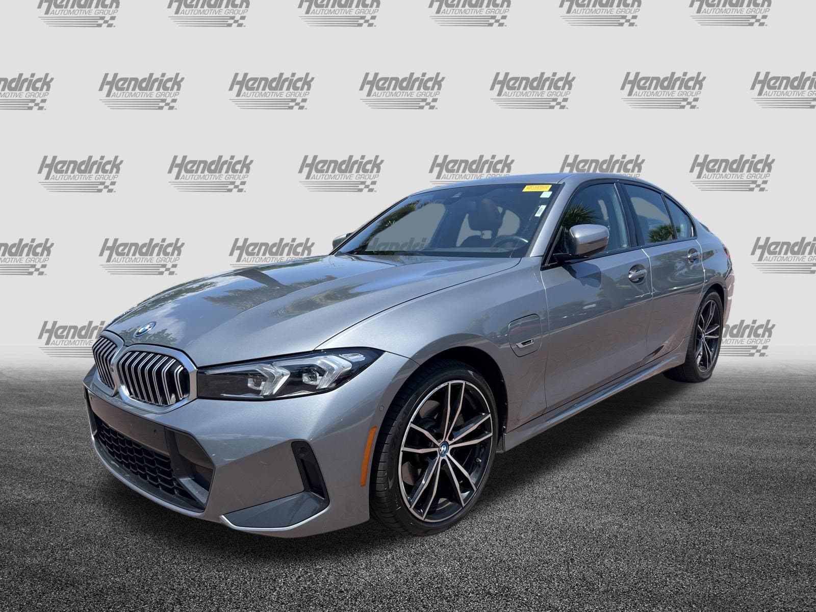 2023 BMW 3 photo 4