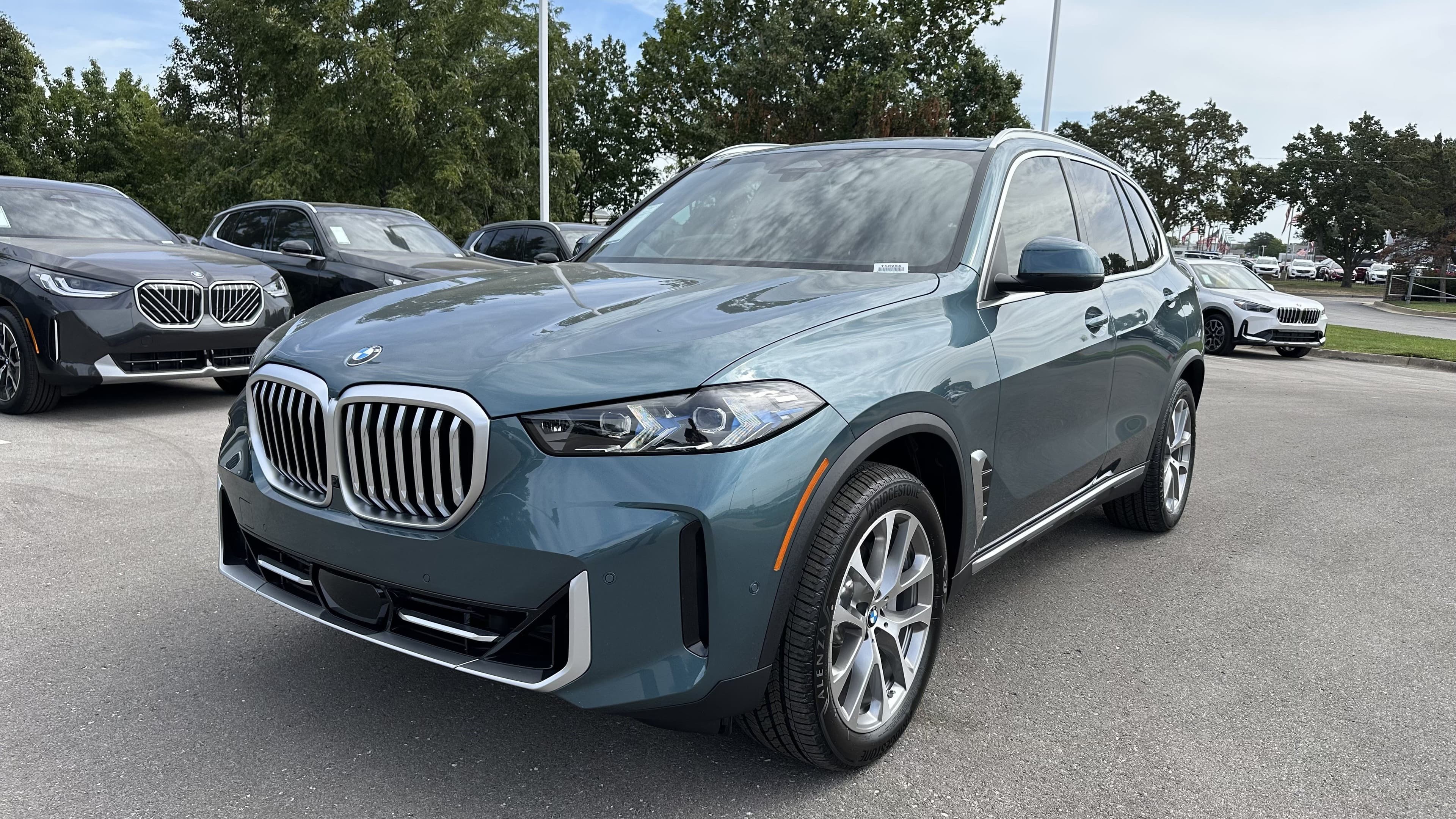 2026 BMW X5 photo 4